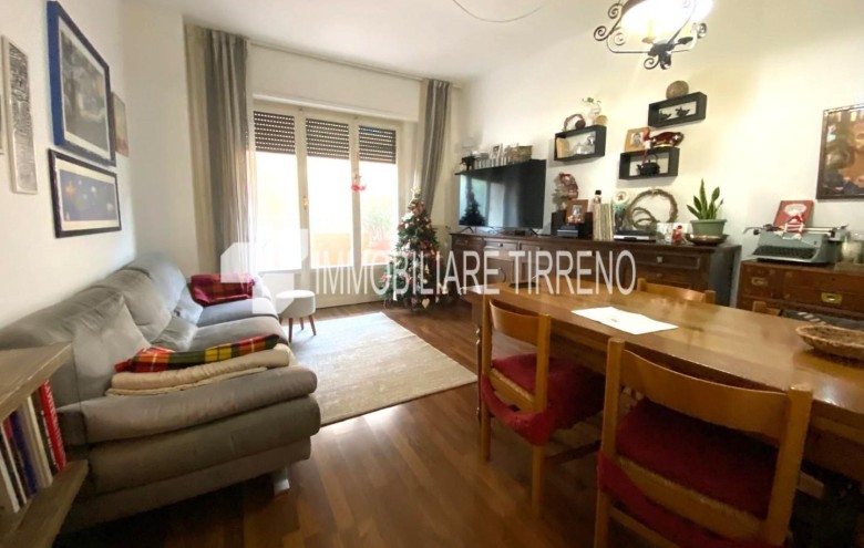 Appartamento in vendita a Massa