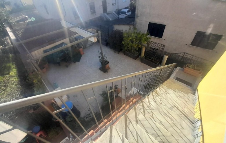 Appartamento in vendita a Massa