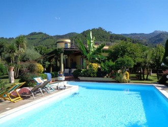 Villa singola in vendita a Montignoso