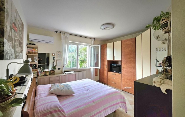 Villa singola in vendita a Montignoso