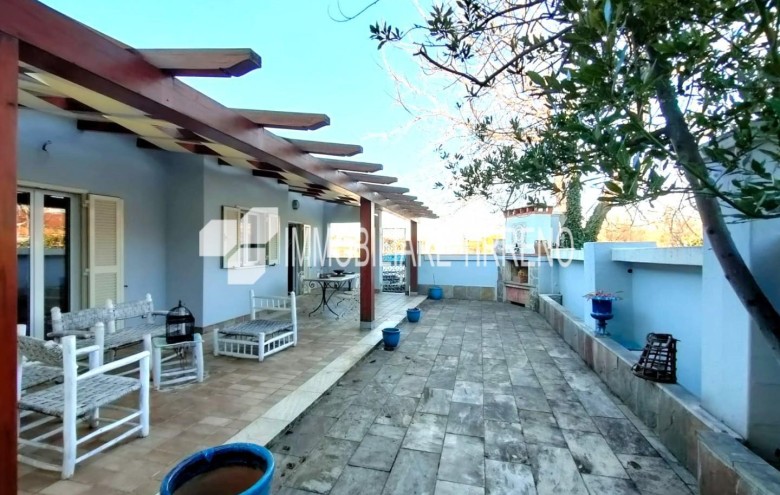 Villa singola in vendita a Massa