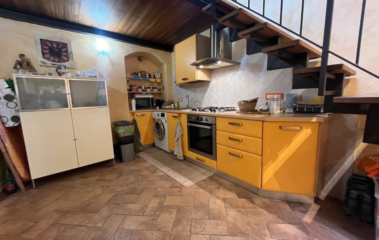 Appartamento in vendita a Massa