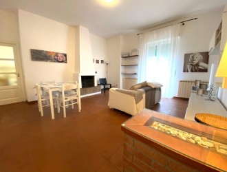 Appartamento in vendita a Marina di Massa