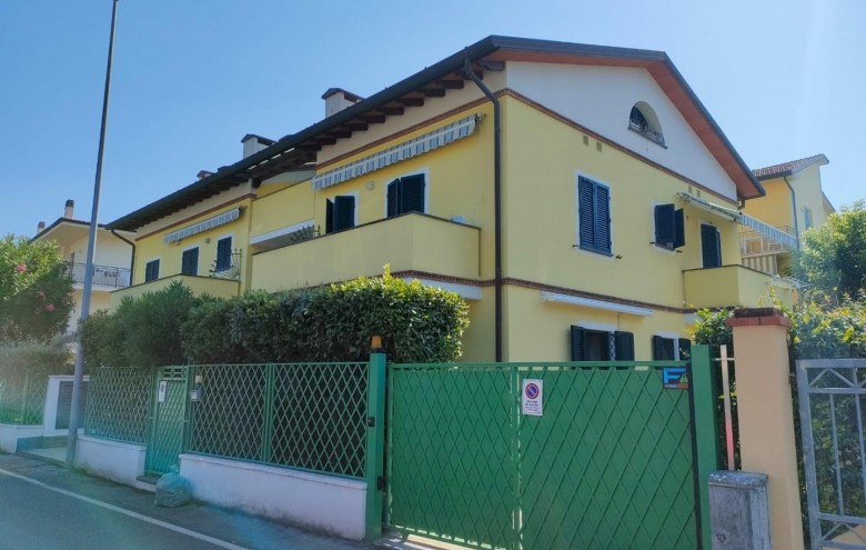 Attico in vendita a Massa