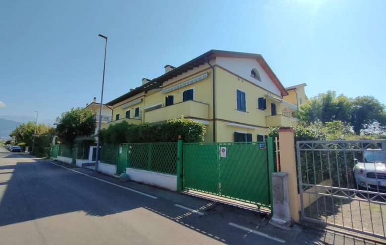 Attico in vendita a Massa