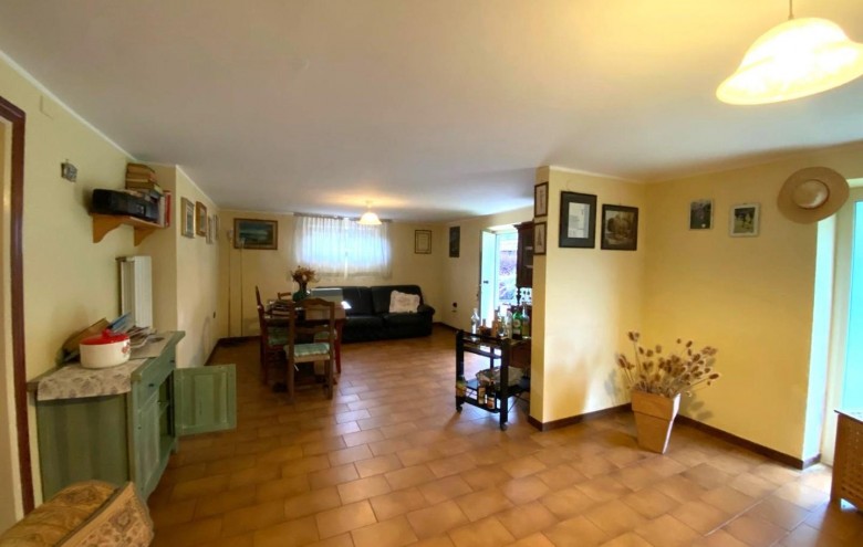 Villa singola in vendita a Massa