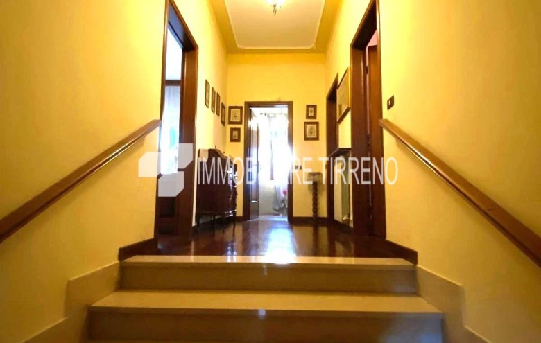 Villa singola in vendita a Massa