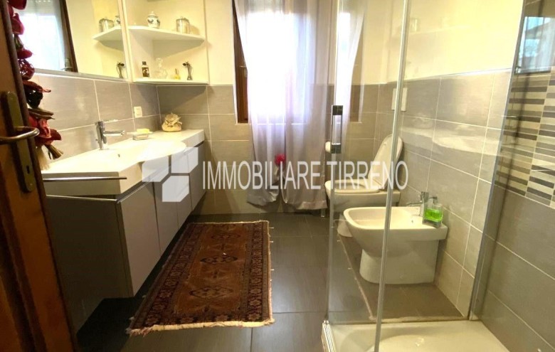 Villa singola in vendita a Massa