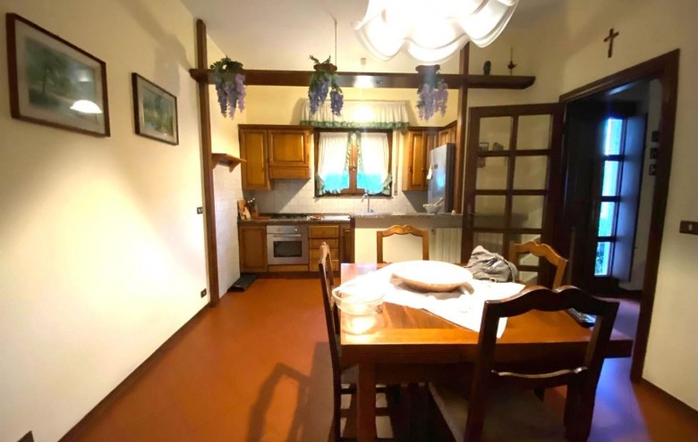 Villa singola in vendita a Massa