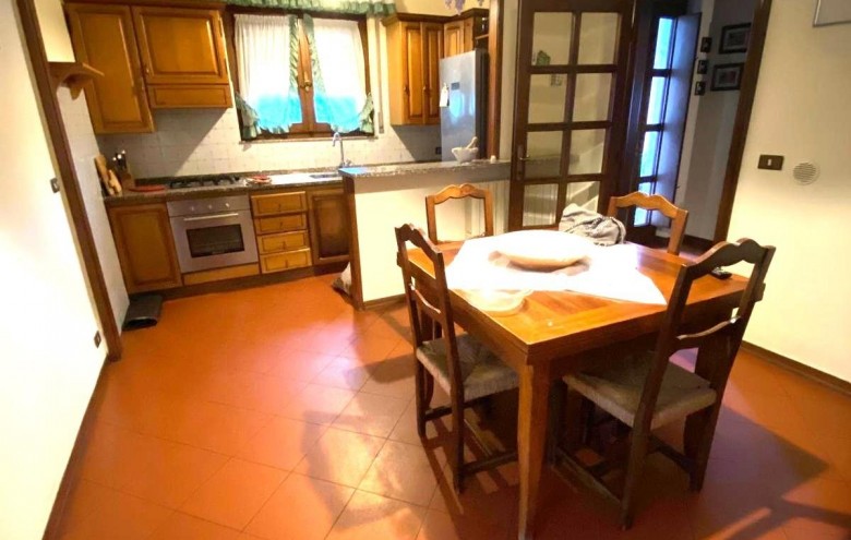 Villa singola in vendita a Massa