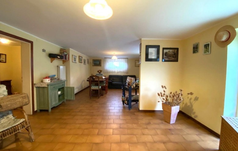 Villa singola in vendita a Massa