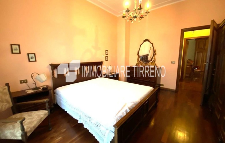 Villa singola in vendita a Massa