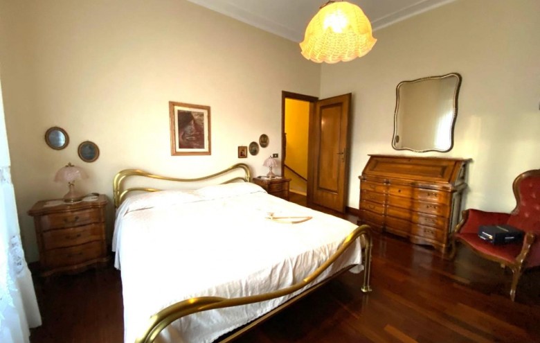 Villa singola in vendita a Massa