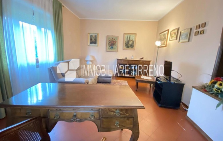 Villa singola in vendita a Massa