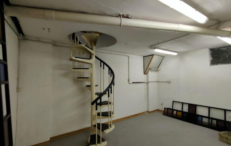 Attività Commerciale in vendita a Massa