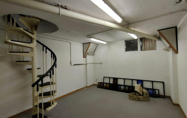 Attività Commerciale in vendita a Massa