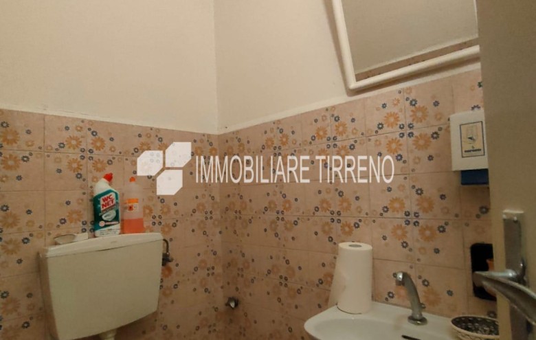 Attività Commerciale in vendita a Massa