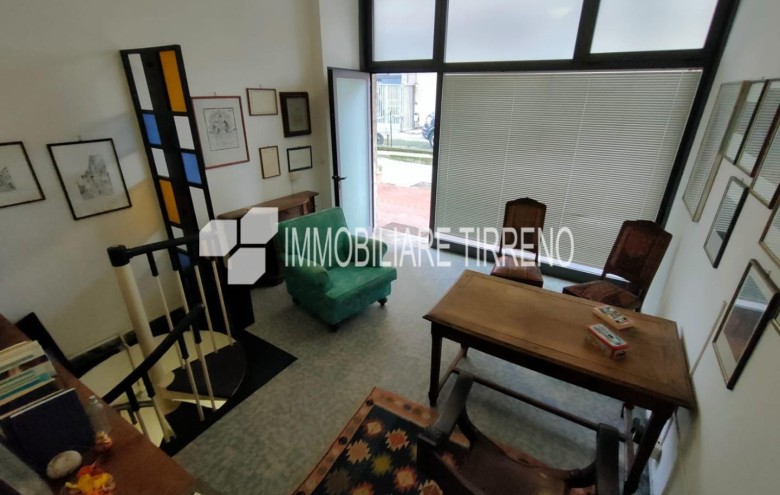 Attività Commerciale in vendita a Massa