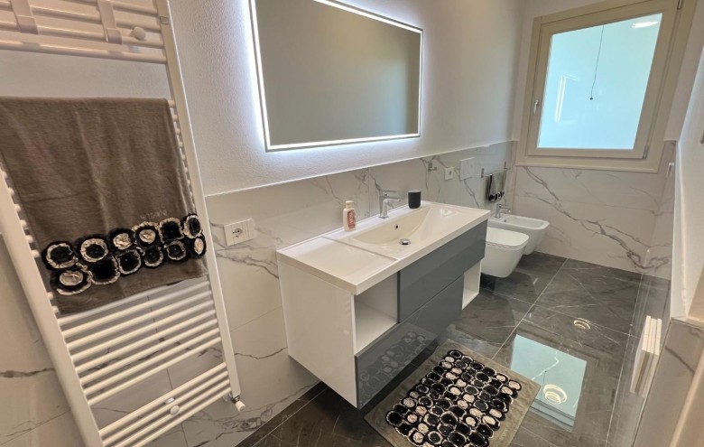 Villa singola in vendita a Pietrasanta