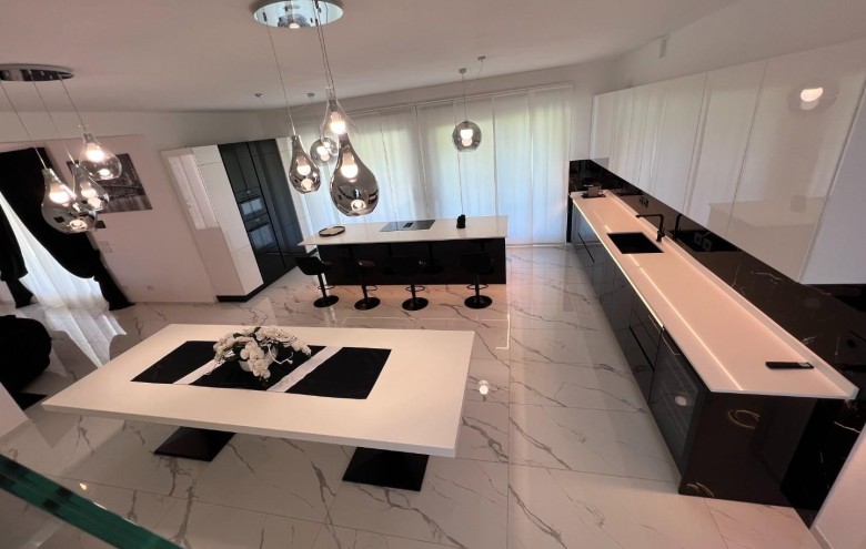 Villa singola in vendita a Pietrasanta