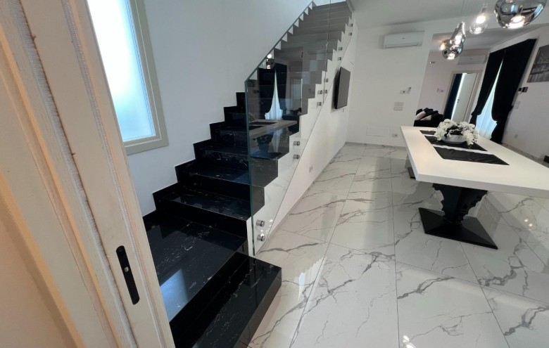 Villa singola in vendita a Pietrasanta