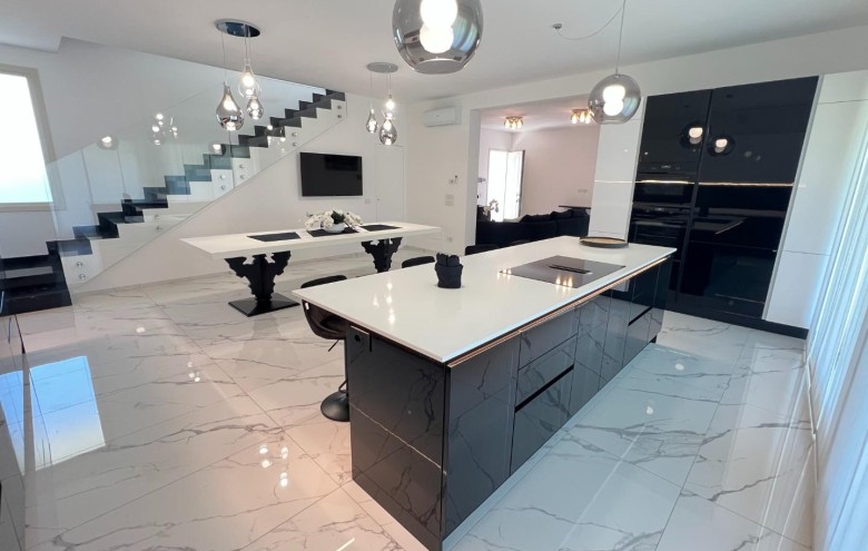 Villa singola in vendita a Pietrasanta