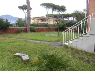 Appartamento in vendita a Marina di Massa