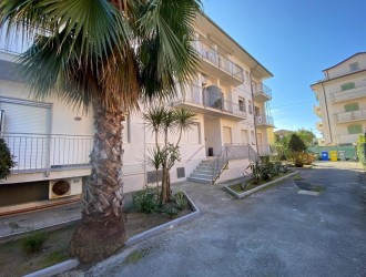 Appartamento in vendita a Marina di Massa