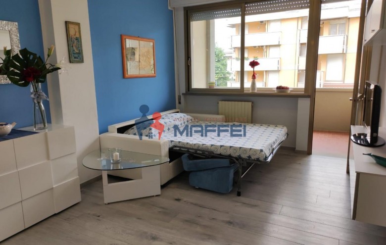 Appartamento in vendita a Viareggio