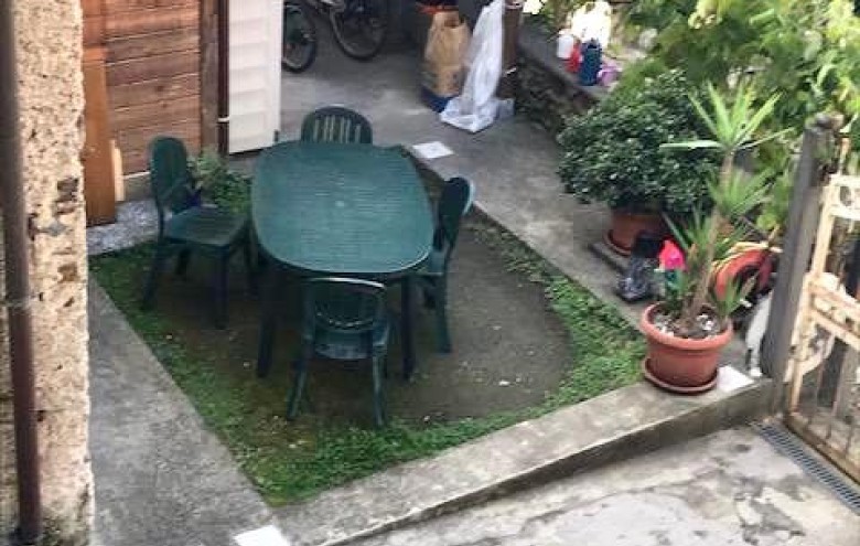 Terratetto in vendita a Massa