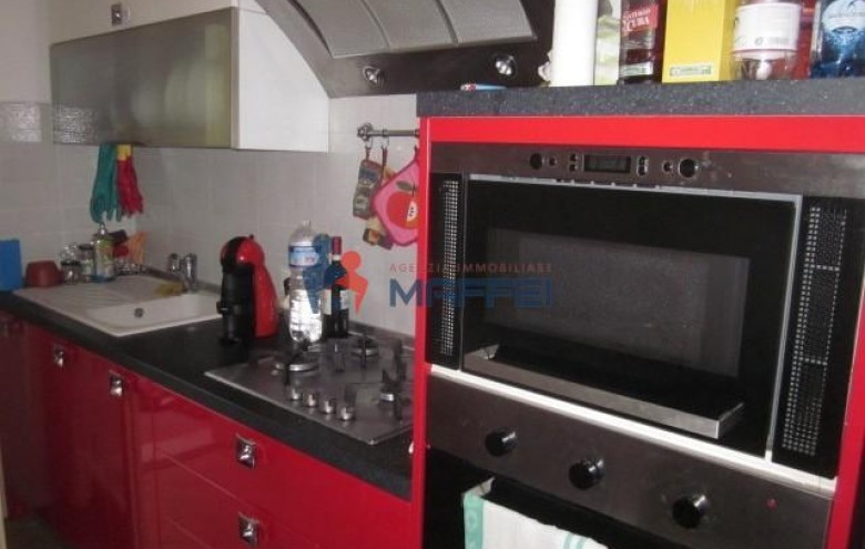 Appartamento in vendita a Viareggio