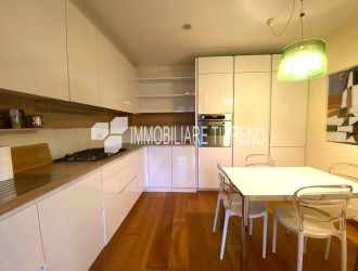 Appartamento in vendita a Massa