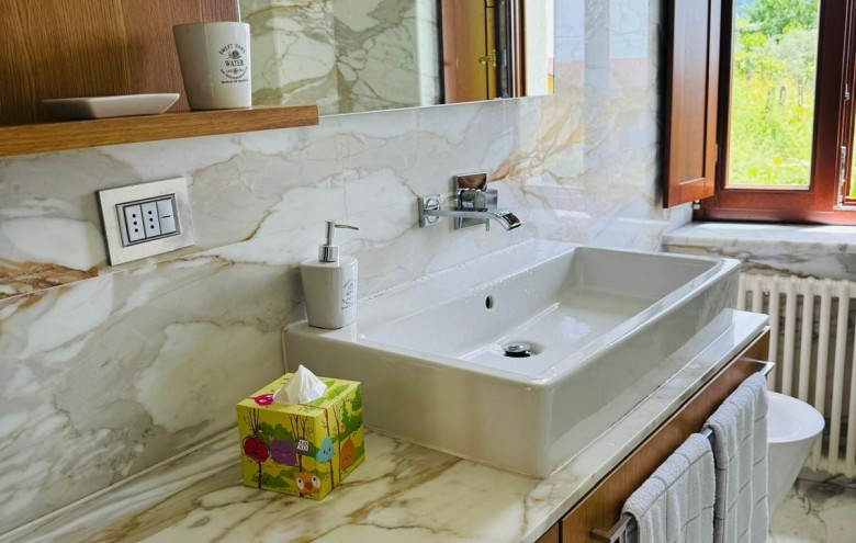 Appartamento in vendita a Massa