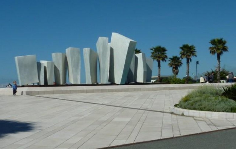 Capannone in vendita a Massa