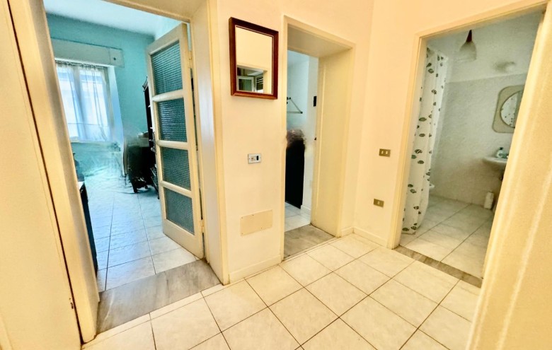 Appartamento in vendita a Montignoso