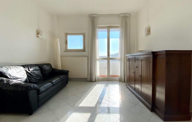 Appartamento in vendita a Massa