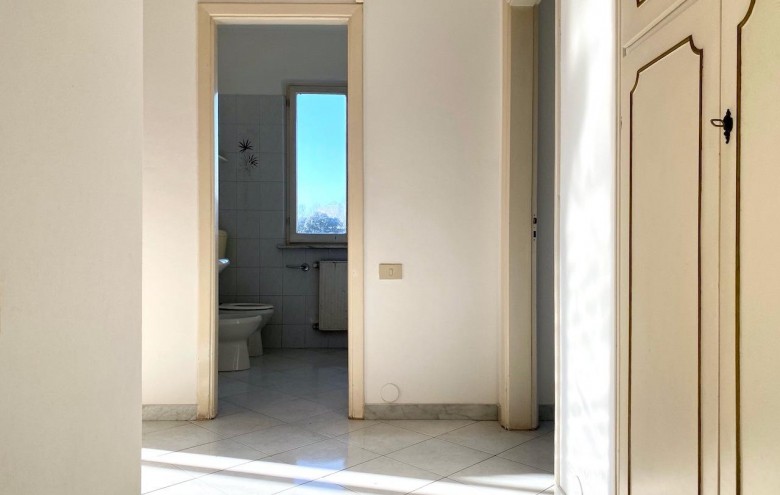 Appartamento in vendita a Massa