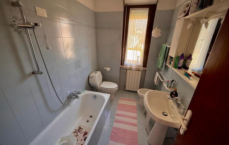 Appartamento in vendita a Massa