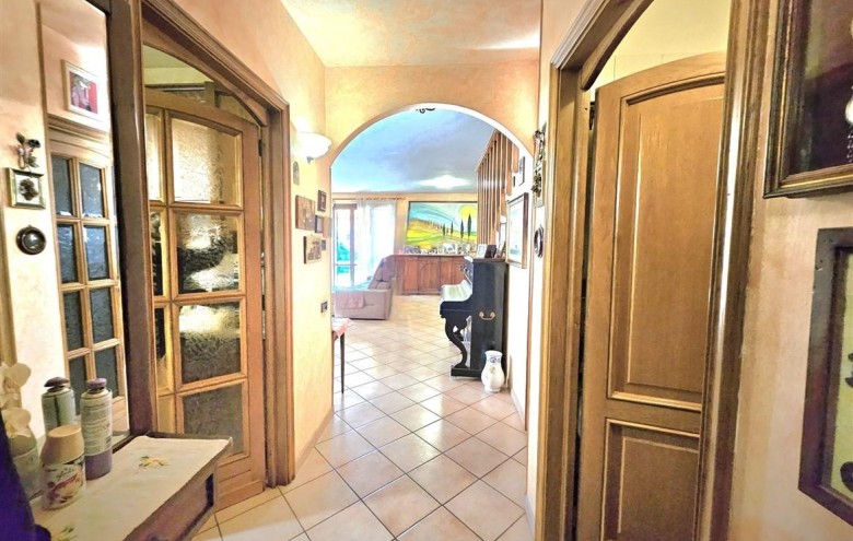 Villa singola in vendita a Massa