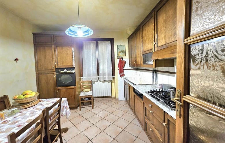 Villa singola in vendita a Massa