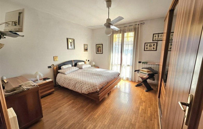 Villa singola in vendita a Massa