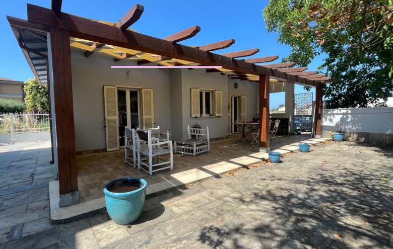 Villa singola in vendita a Massa