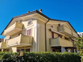 Appartamento in vendita a Ronchi