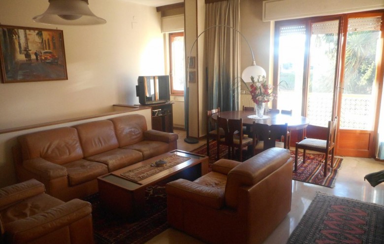 Appartamento in vendita a Massa