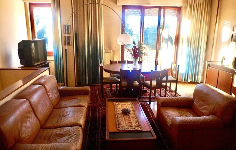 Appartamento in vendita a Massa