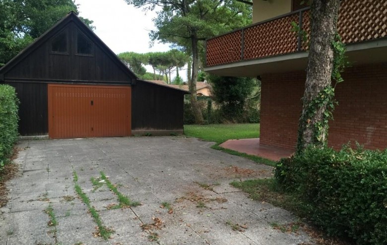 Villa singola in vendita a Massa