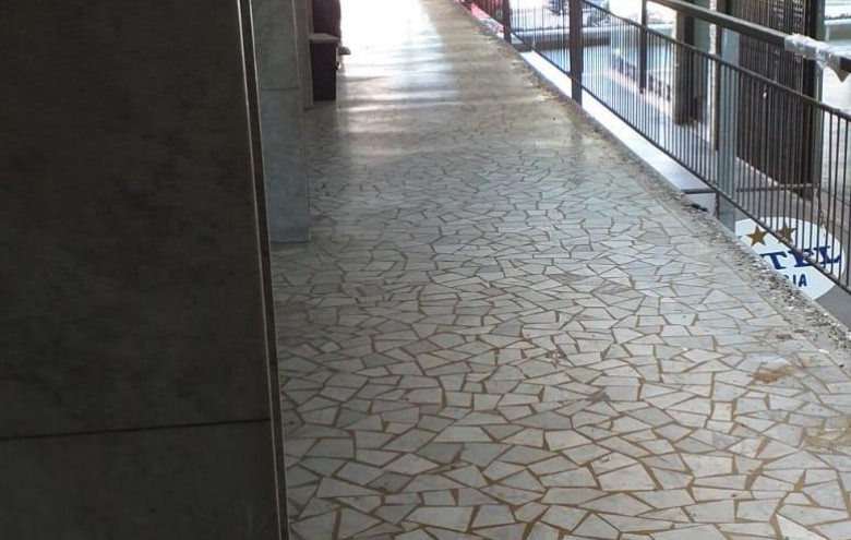 Ufficio in vendita a Massa