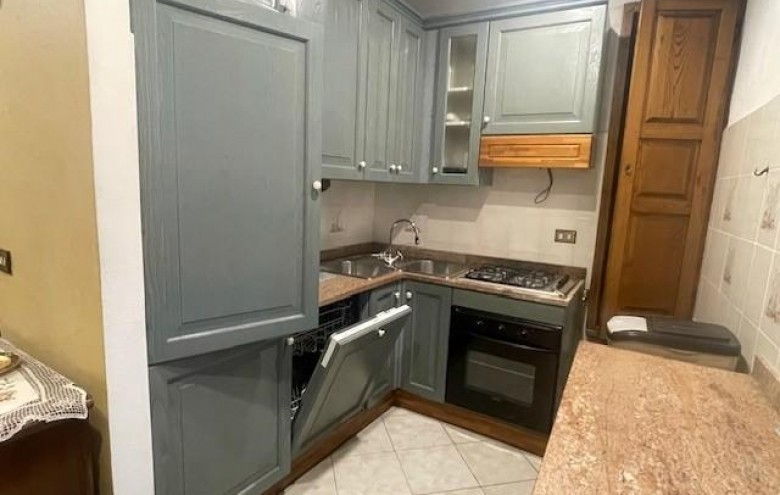 Casa semi indipendente in vendita a Massa