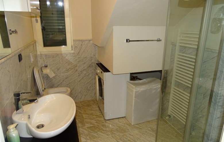 Villa singola in vendita a Montignoso