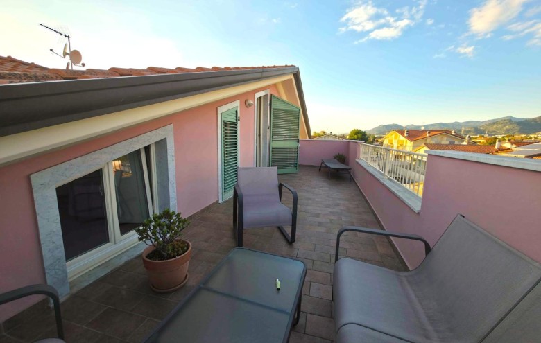 Appartamento in vendita a Massa